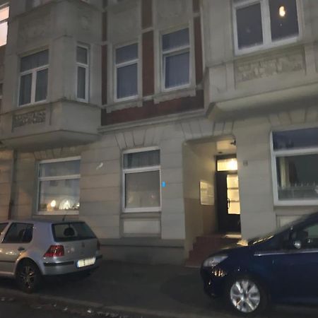 Nordsee Und City Fusslaufig - Luxeriose Fewo Mit Grossem Balkon Wilhelmshaven Zewnętrze zdjęcie