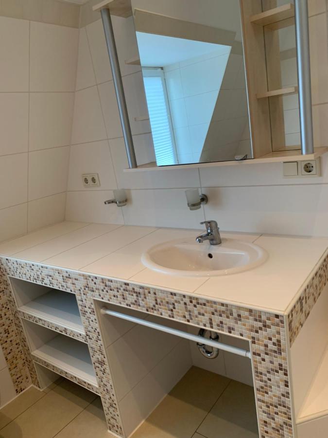 Nordsee Und City Fusslaufig - Luxeriose Fewo Mit Grossem Balkon Wilhelmshaven Zewnętrze zdjęcie